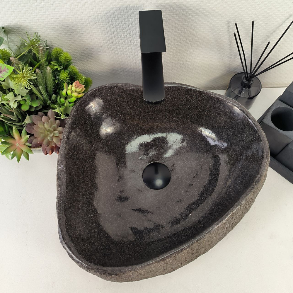 Раковина из речного камня RS-64921 43*41*15 0862