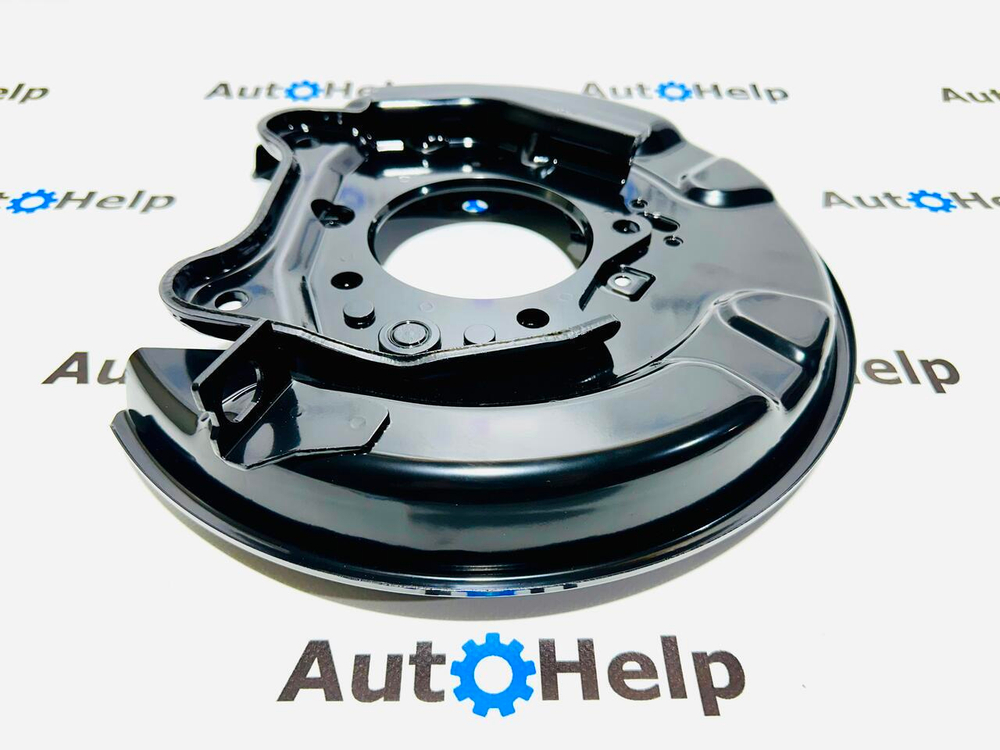 Кожух тормозного диска 46503-60131 DB-TY-108-R задний правый Toyota Land Cruiser Prado