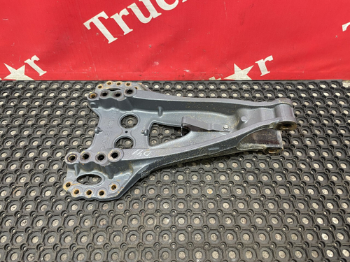 Кронштейн реактивной тяги 2020г.