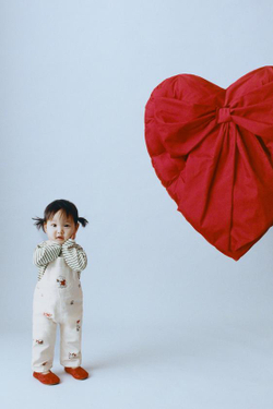 ZARA ДЛИННЫЙ КОМБИНЕЗОН ИЗ САРЖИ SNOOPY PEANUTS™, ЭКРЮ