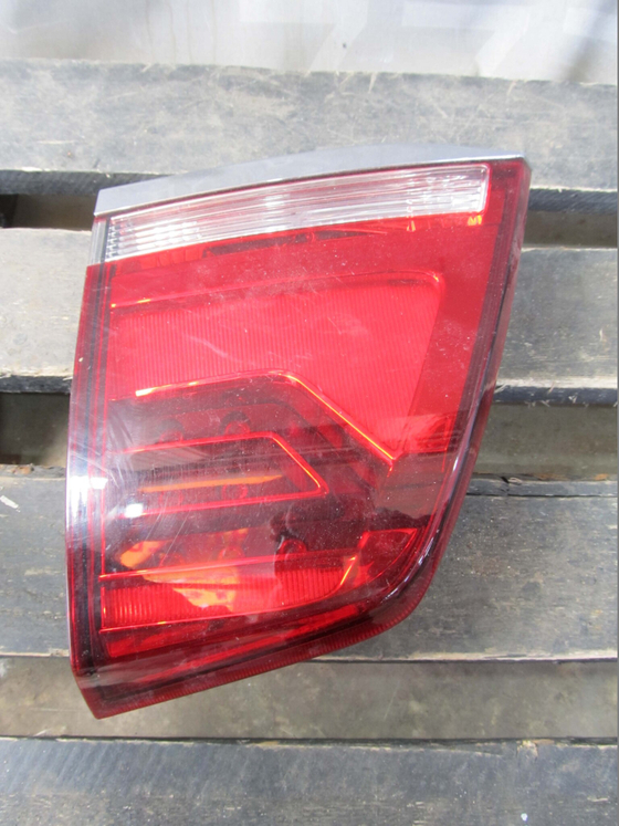 Фонарь правый Toyota Land Cruiser 200 Б/у Аналог