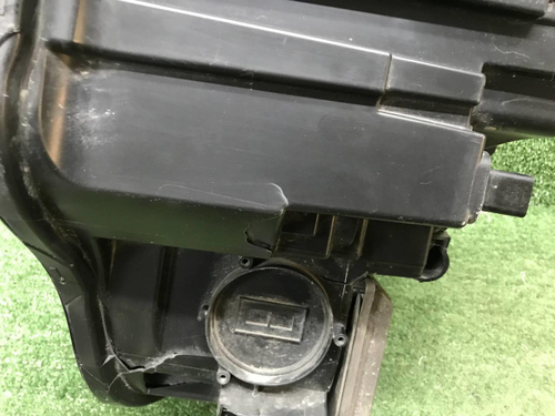 Фара правая Hongqi E-HS9 (2020-н.в.) LED