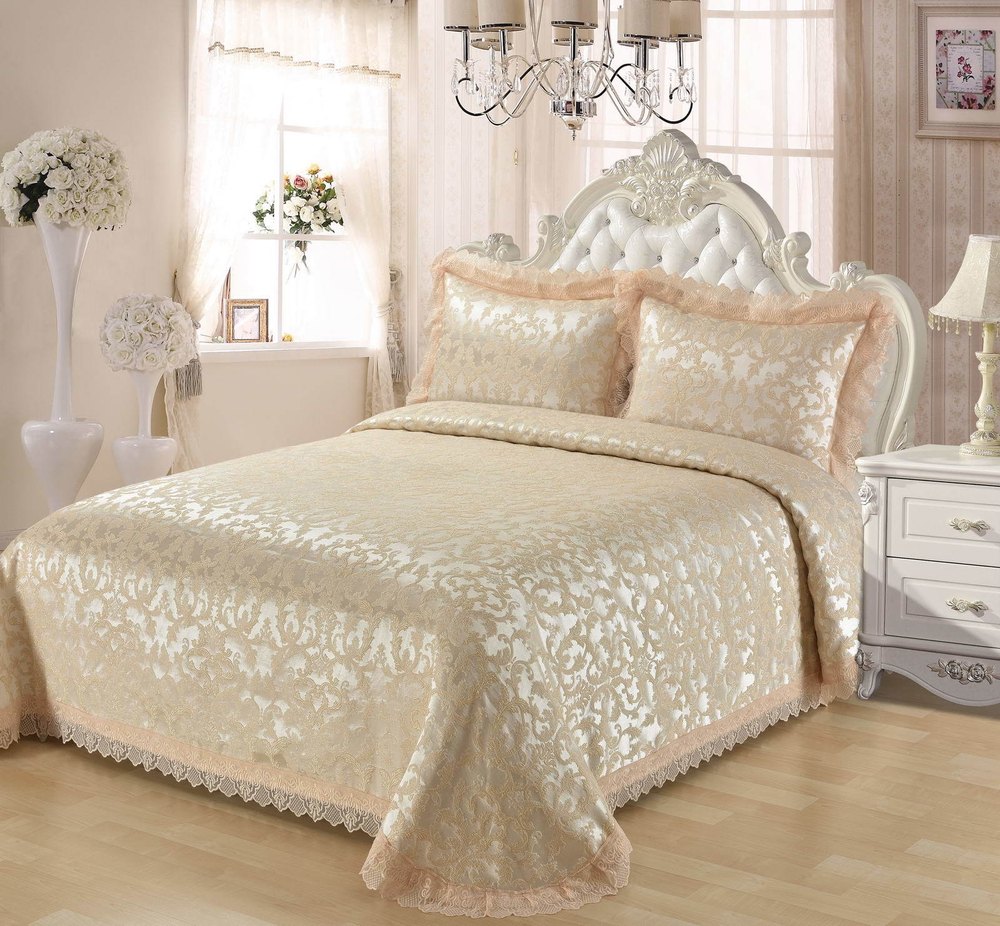 Покрывало 240х260 Sofi De MarkO Клеопатра бежевое