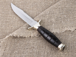 Нож «Разведчик», сталь 95х18, резная рукоять из черного мореного граба