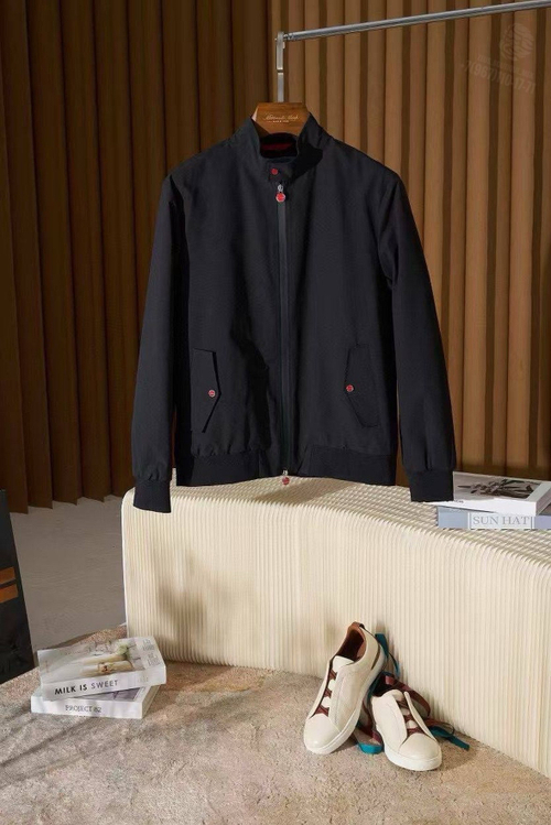 Ветровка Kiton