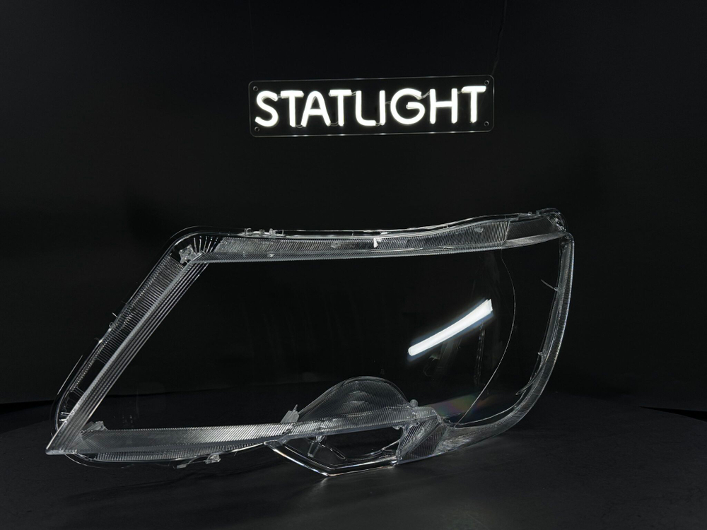 Левое стекло фары Skoda Superb 2 2013-2015 рест