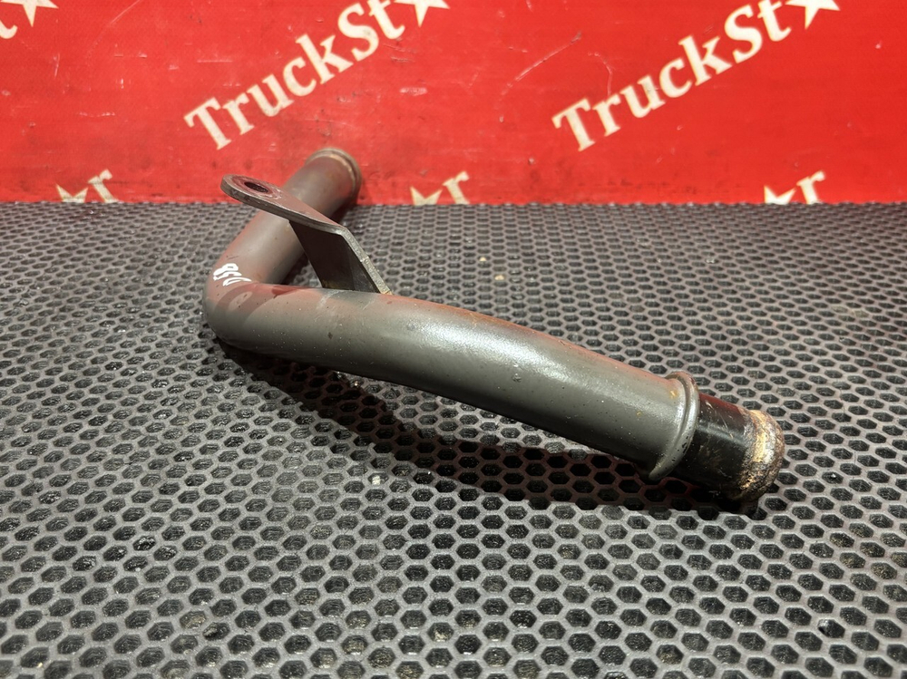 Трубка охлаждающей жидкости 2019г