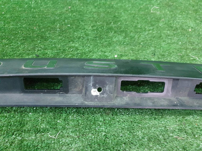 Накладка крышки багажника Renault Duster 2 (2020-н.в.)