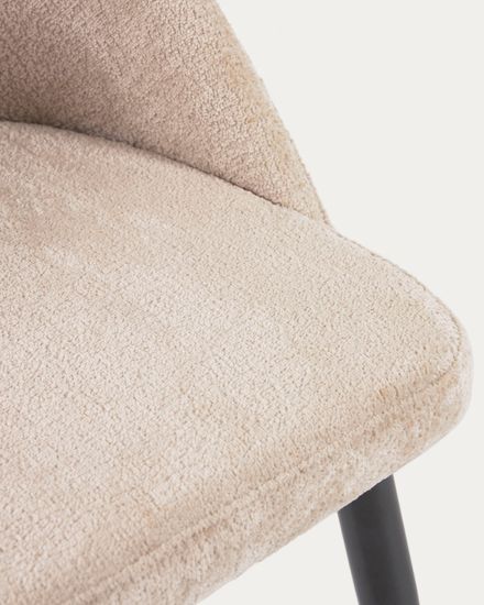 Бежевый стул Mael на стальных черных ножках La Forma Испания 