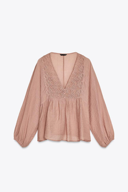 ZARA БЛУЗА ИЗ РЕЛЬЕФНОЙ ТКАНИ С КРУЖЕВОМ КРОШЕ, ЦВЕТ РОЗОВОГО ДЕРЕВА