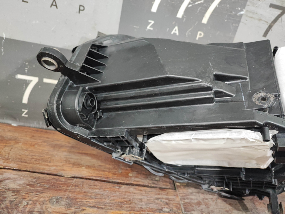 Фара правая Adaptive LED Mercedes GLE (V167) 18-24 Б/У Оригинал A1679064204