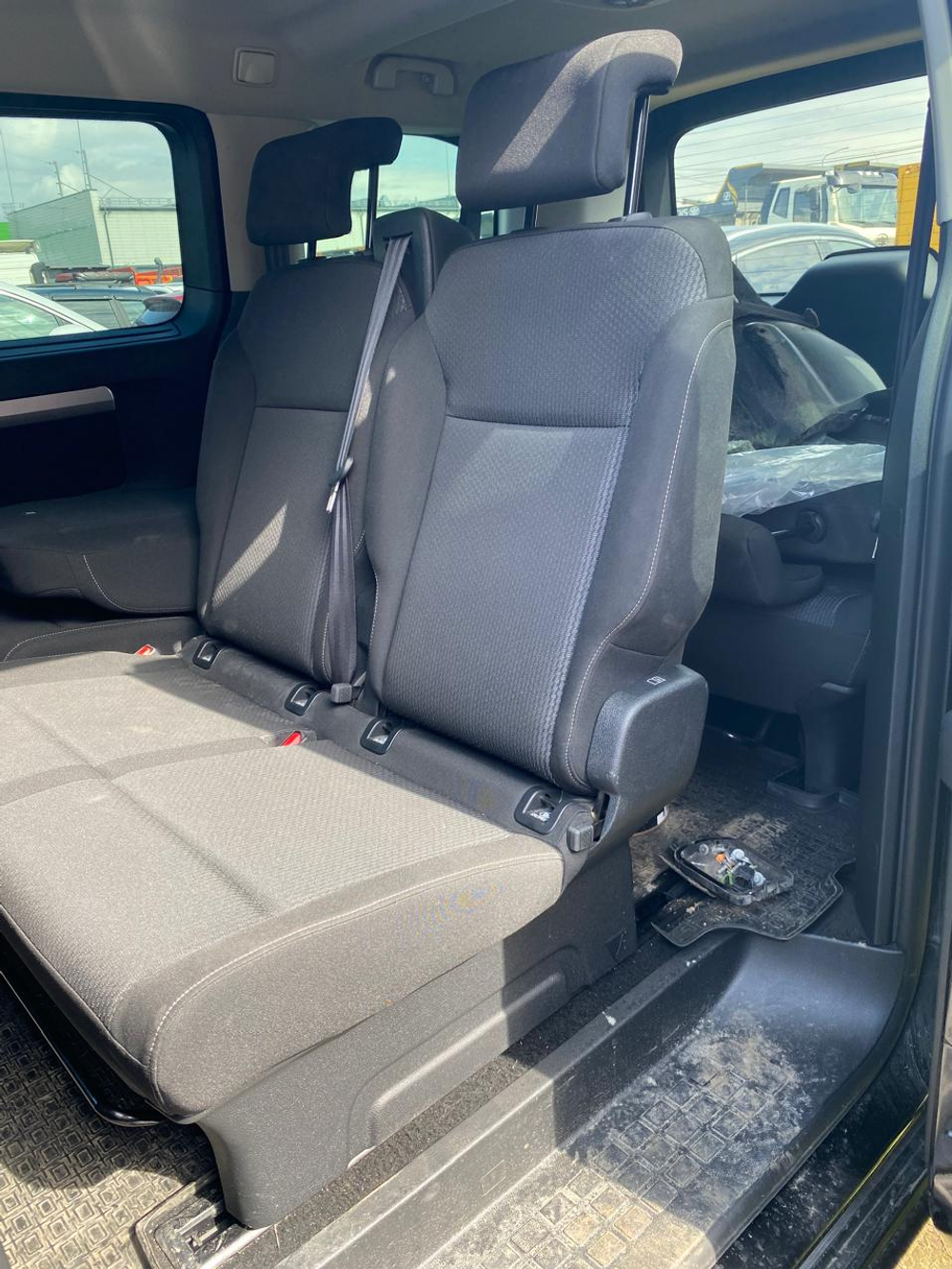 Peugeot Traveller Active Standard 2.0 HDi 150hp 6AT