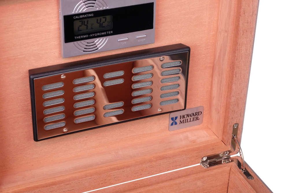 Хьюмидор Howard Miller Эбеновое дерево на 40 сигар