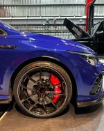 КАРБОН КЕРАМИЧЕСКАЯ УСИЛЕННАЯ ТОРМОЗНАЯ СИСТЕМА ДЛЯ VOLKSWAGEN GOLF 8R 2022-2024 Фольксваген