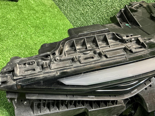 Фара правая Geely Atlas 2 (2023-н.в.) LED