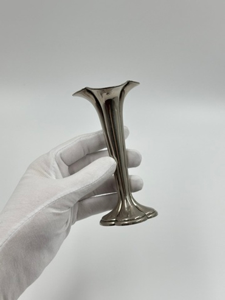 Посеребренная ваза