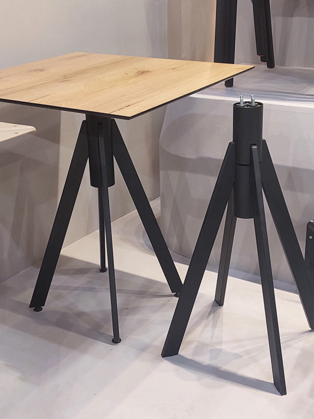 Подстолье металлическое Fuozleg