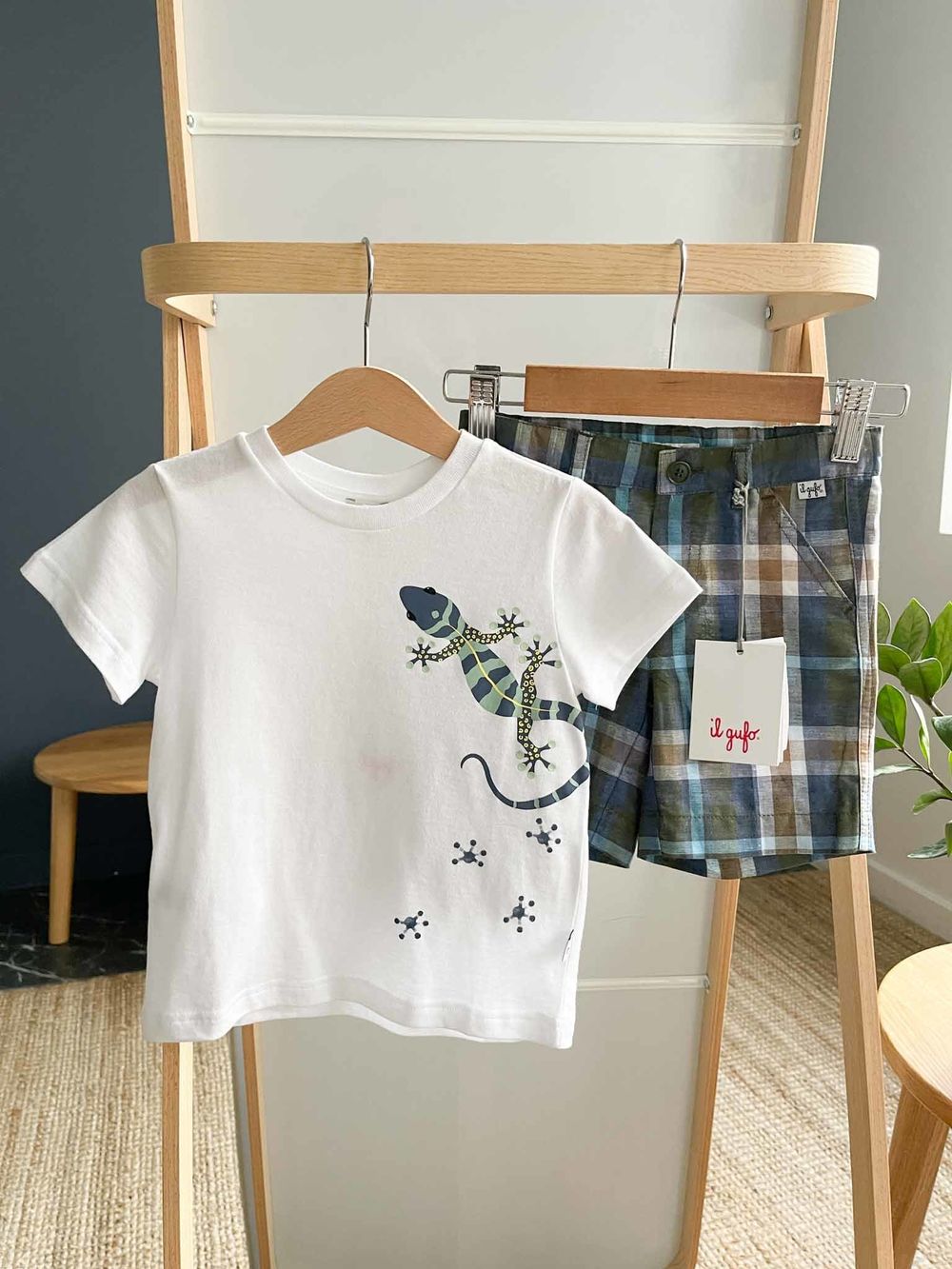 Новый костюм Il Gufo, 68