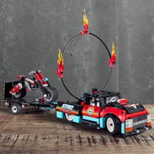 Шоу трюков на грузовиках и мотоциклах 2 в 1 Technic LEGO