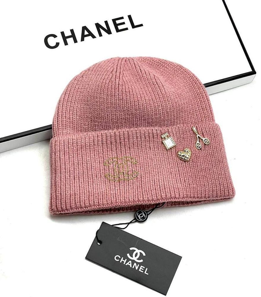 Шапка CHANEL