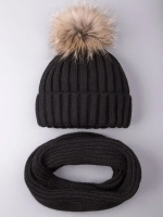 Шапка зимняя для девочки с помпоном и снуд