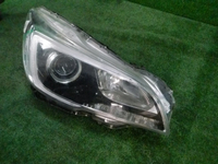 Битая Фара правая Subaru Outback 5 (2014-2018) LED
