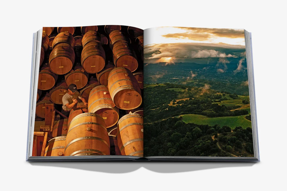 Книга на английском языке Assouline WINE & TRAVEL UNITED STATES OF AMERICA