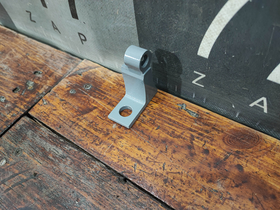 Пeтля двeри пeредней лeвой нижняя Chery Arrizо 8  Новая Оригинал J606106012