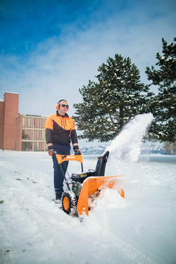 Снегоуборщик VILLAGER VST 50