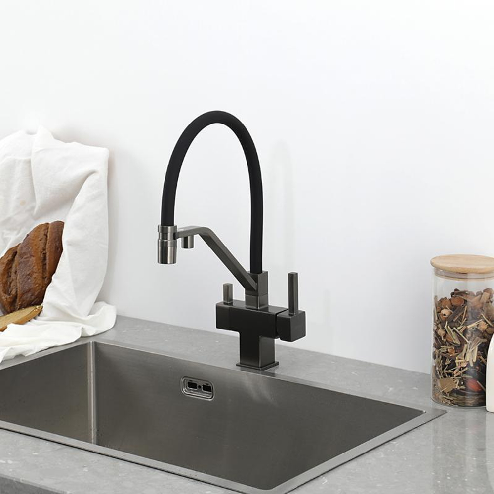Смеситель для кухни с гибким изливом Gappo G4395-69