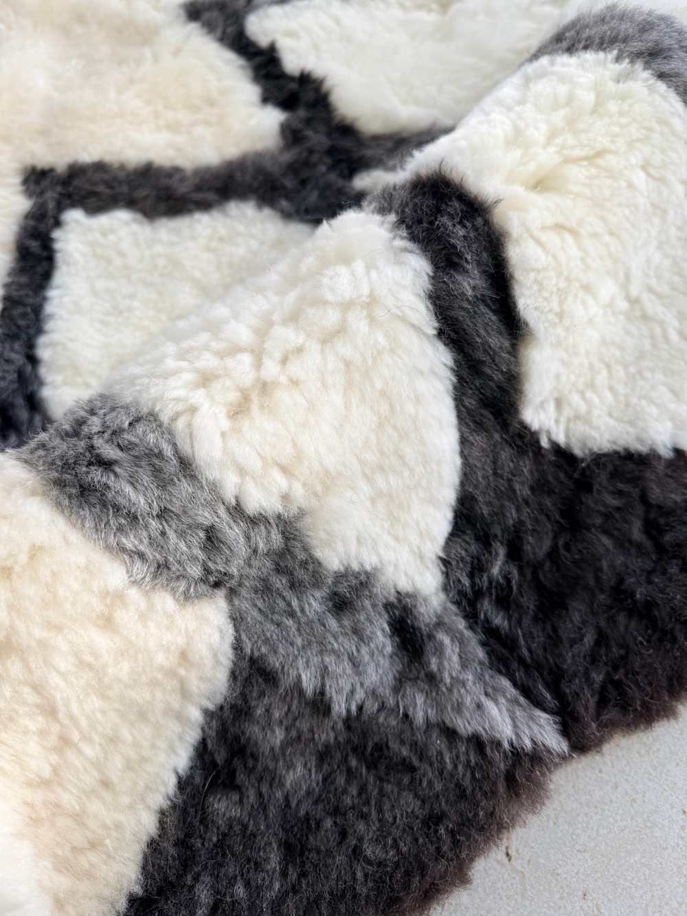 Ковер шкура натуральная овчина меховой