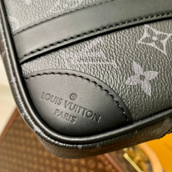 Louis Vuitton Pochette Kasai