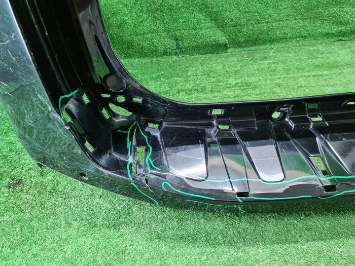 Бампер задний Toyota Land Cruiser 300 (2021-н.в.)