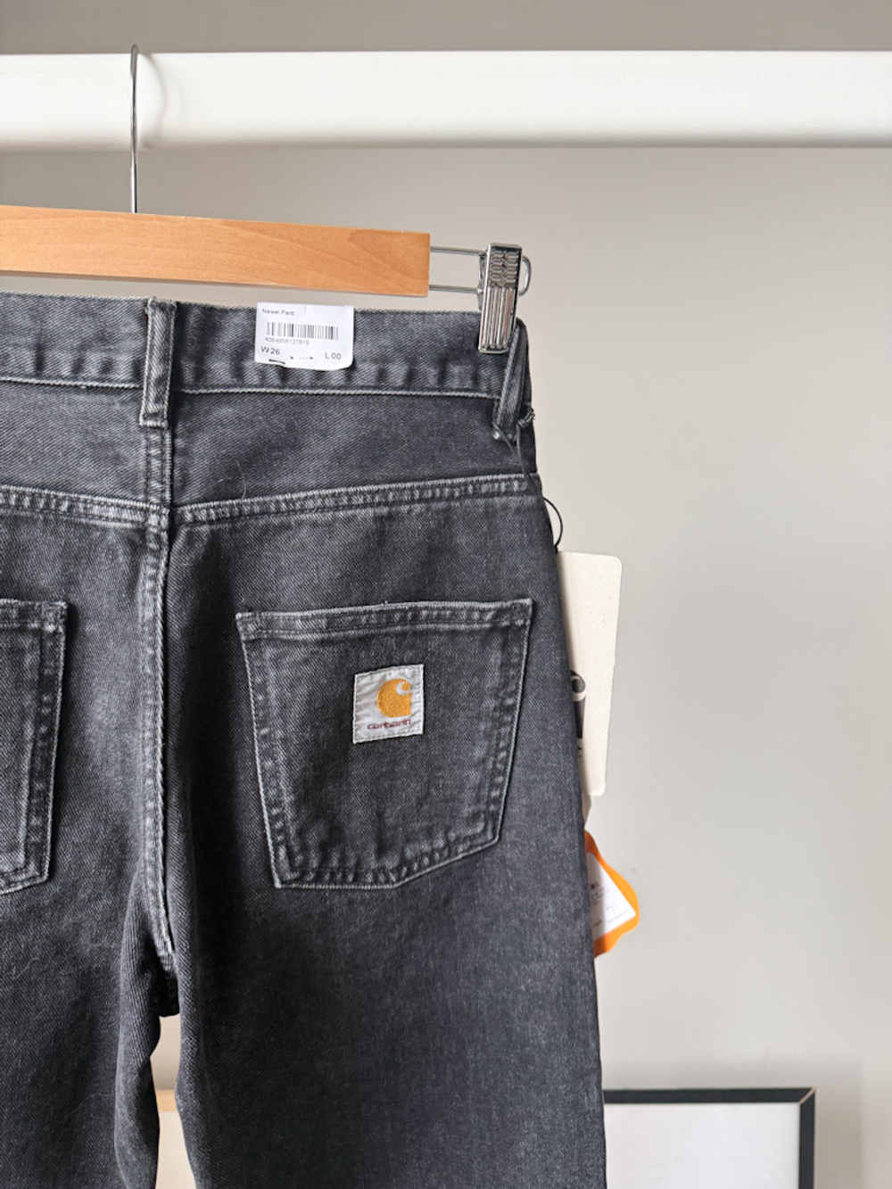 Новые джинсы Carhartt, S