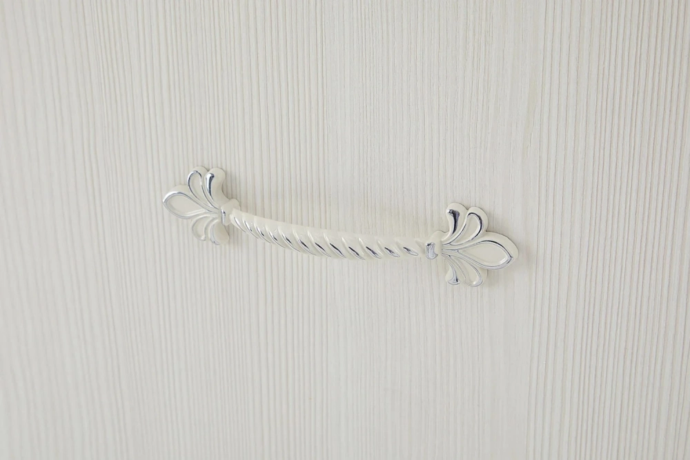 Шкаф двухдверный "Элана" гостиная