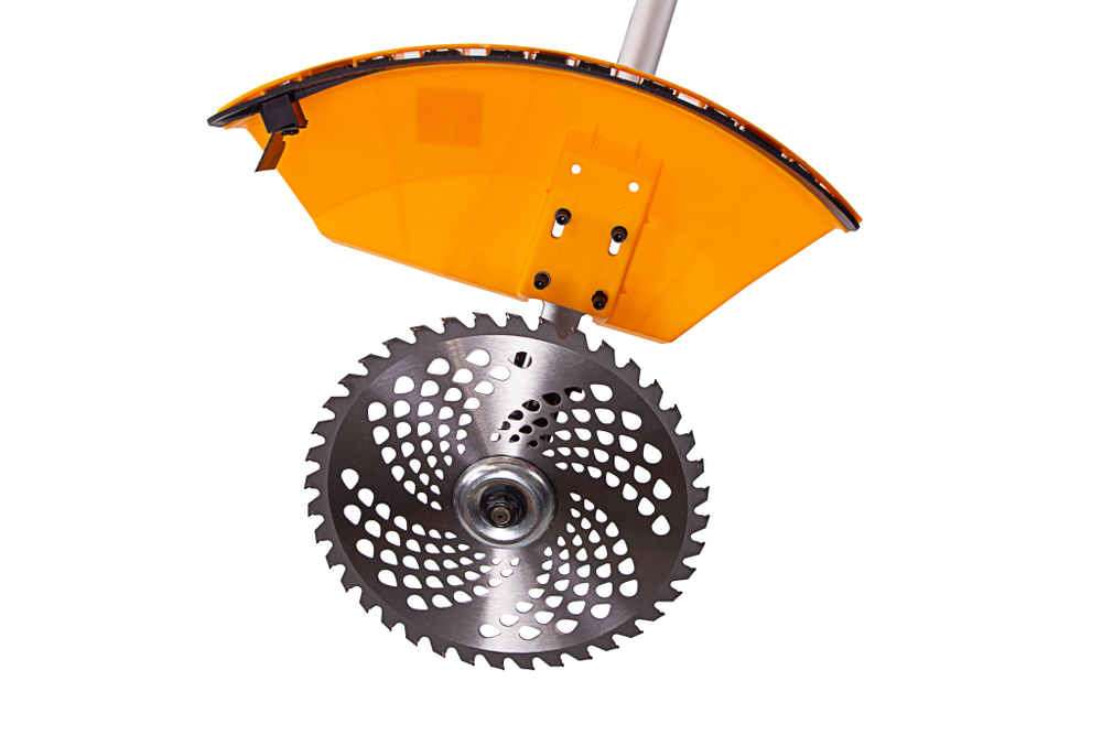 Триммер бензиновый DGT 250, 25 см3, 1.3 л. с, неразъемная штанга, состоит из 2 частей Denzel