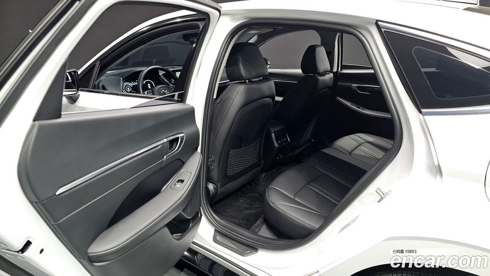 Hyundai Sonata (DN8) 1.6 Turbo (10.2022)