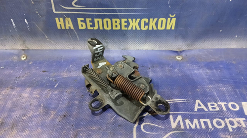 Замок капота TOYOTA TOWNACE NOAH 1996-2007