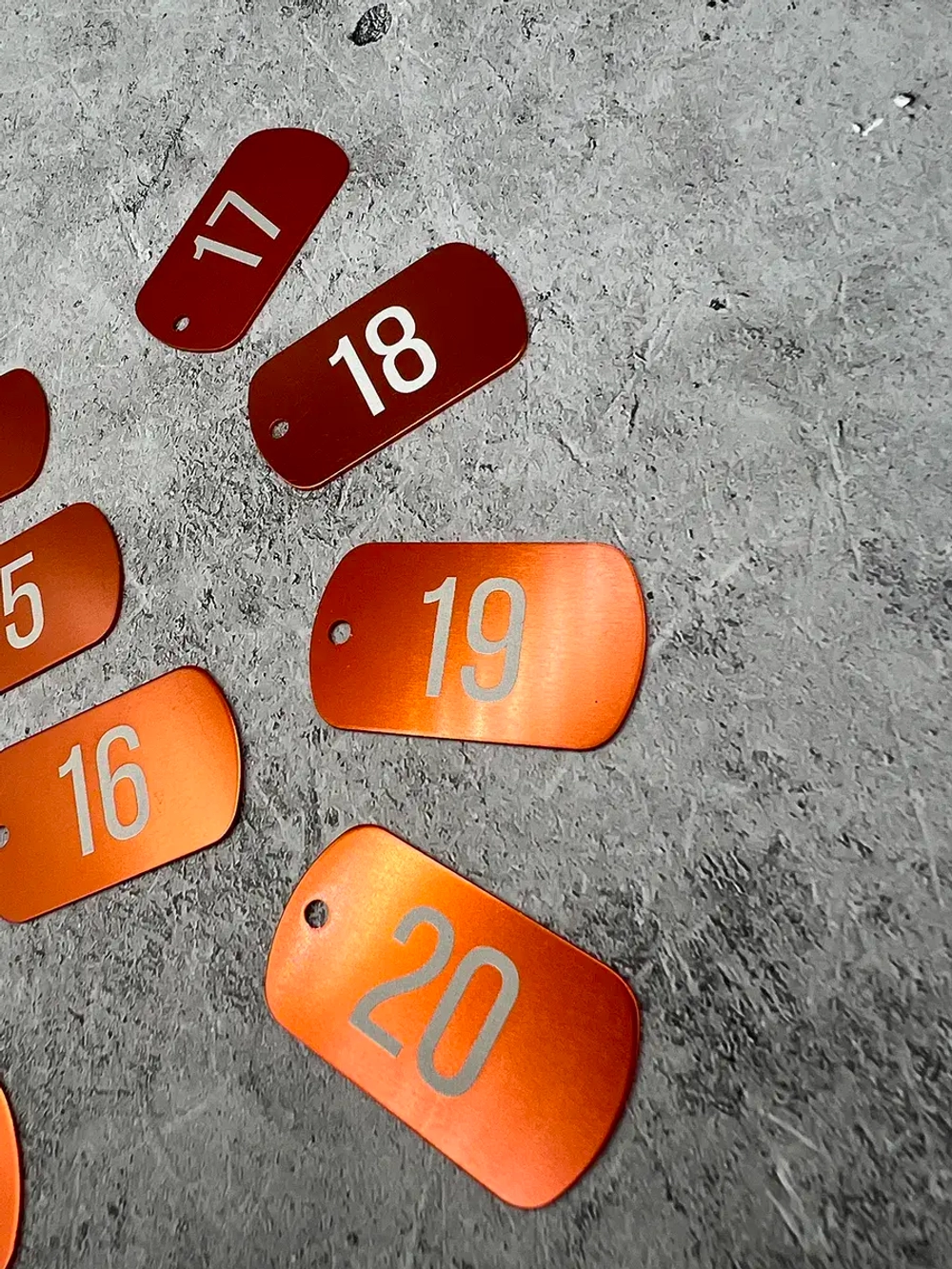 Номерки на ключи металлические