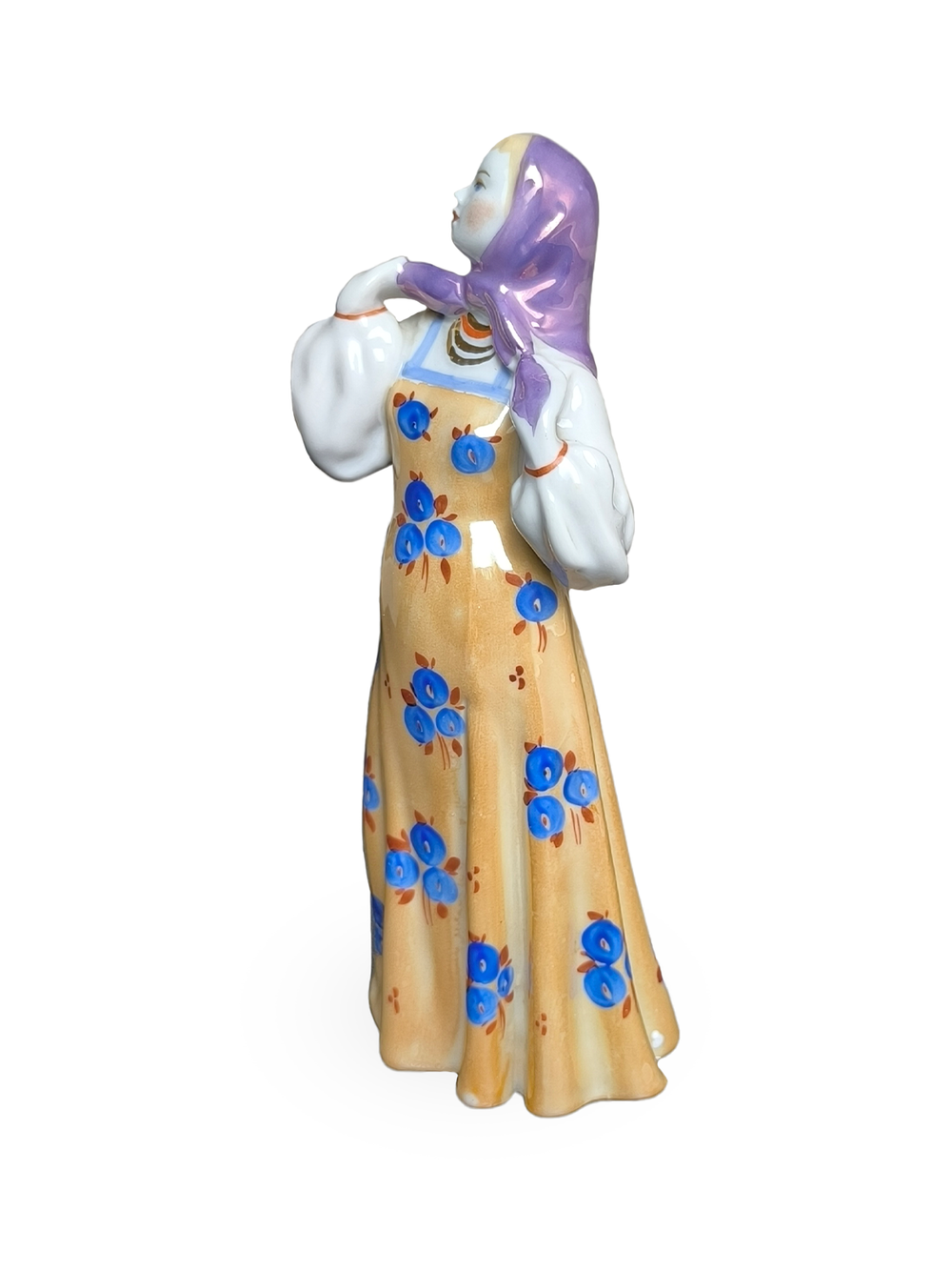 Фарфоровая статуэтка "Плясунья Маша" (Дулёво)