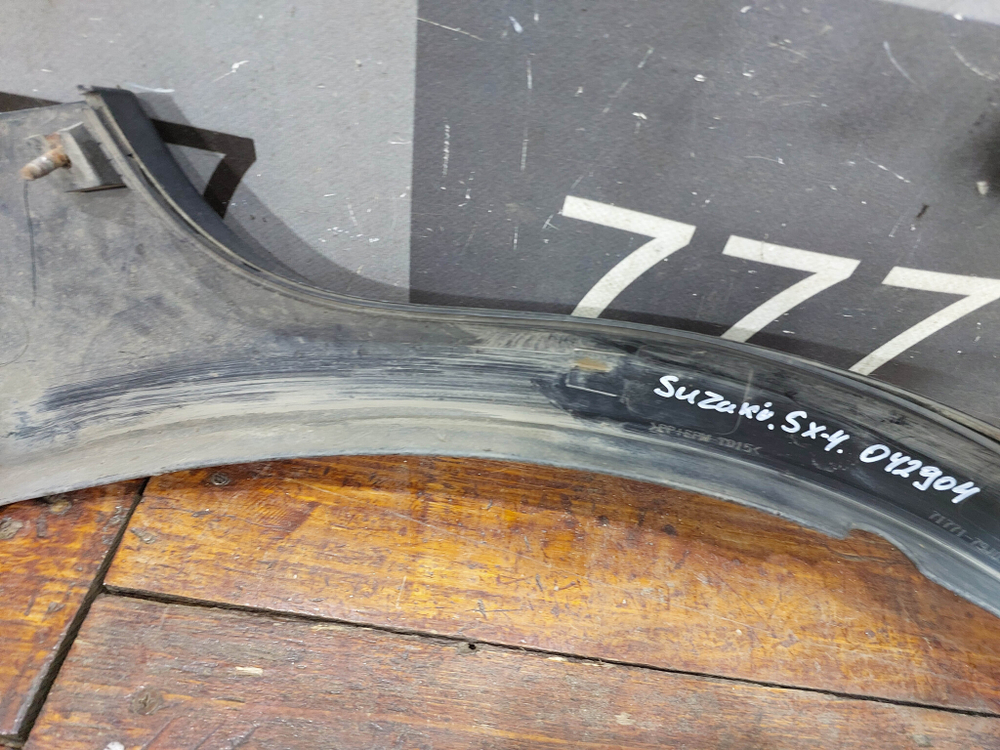 Накладка переднего бампера правая Suzuki SX4 1 06-14 Б/У Оригинал 7177179J0R