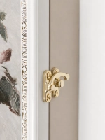 Ключница настенная в прихожую закрытая
