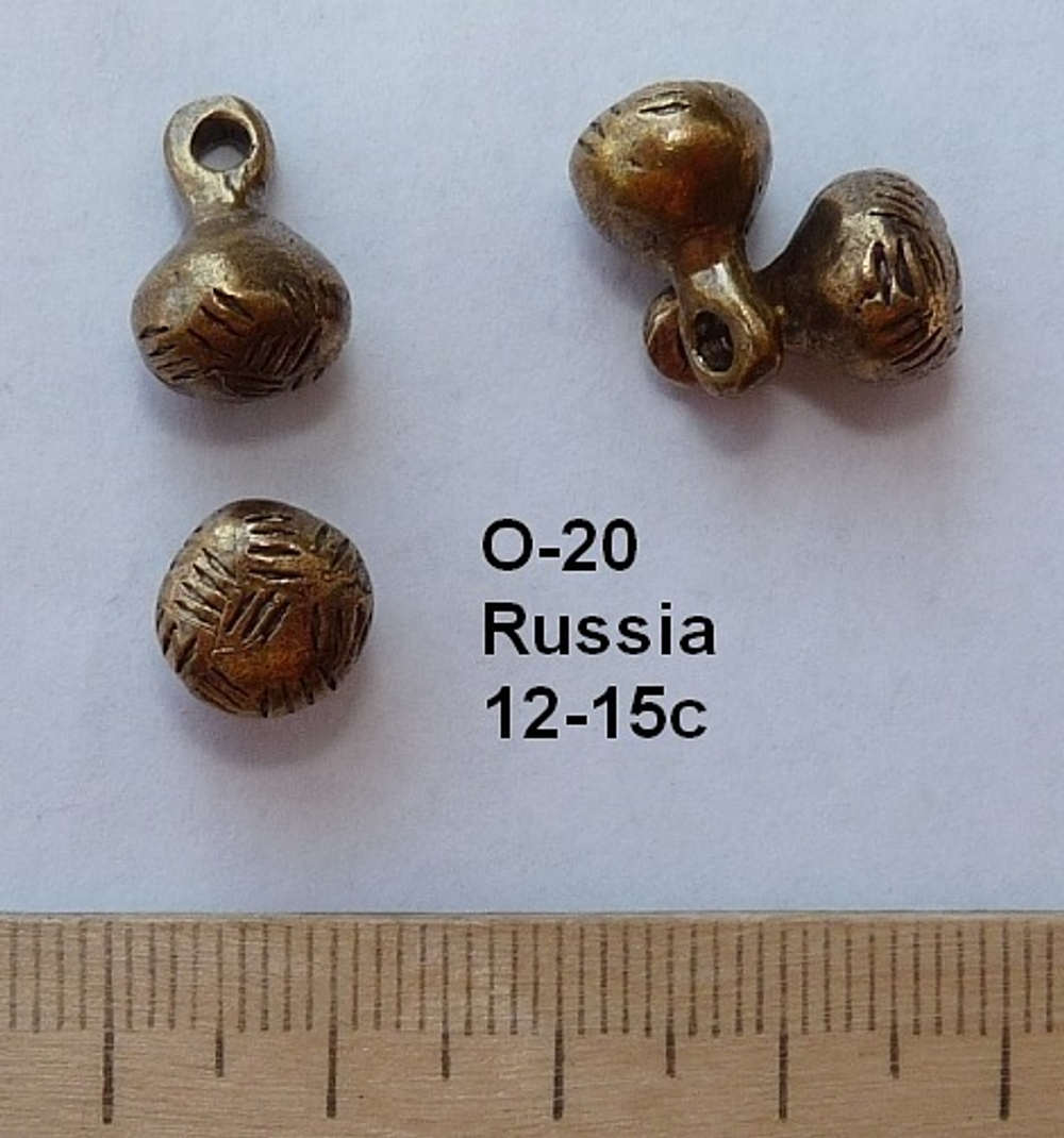 Пуговица. Русь 12-15 в.