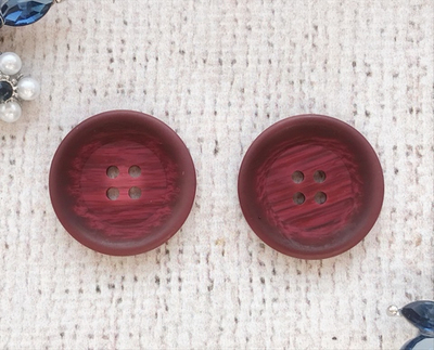 Пуговицы костюмные, d 2,5 см
