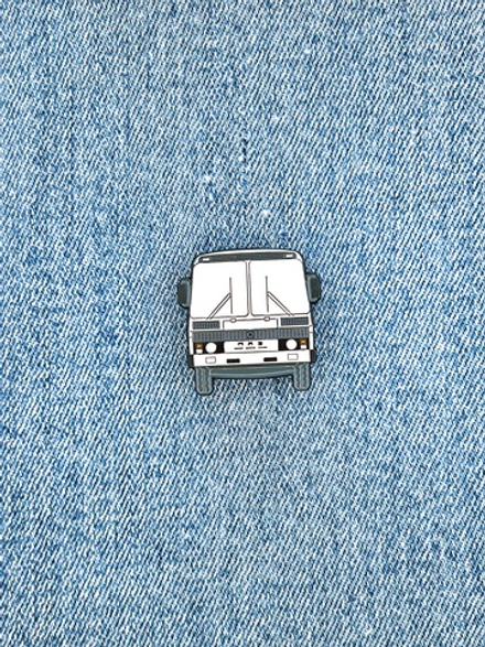 Значок автобус ПАЗ 3205 белый