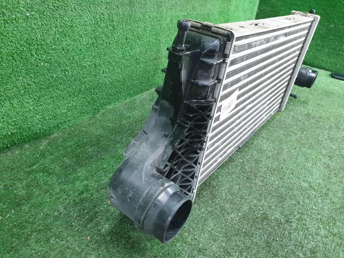 Интеркулер Mercedes M GLE GL GLS W166 X166 (2011-2018)