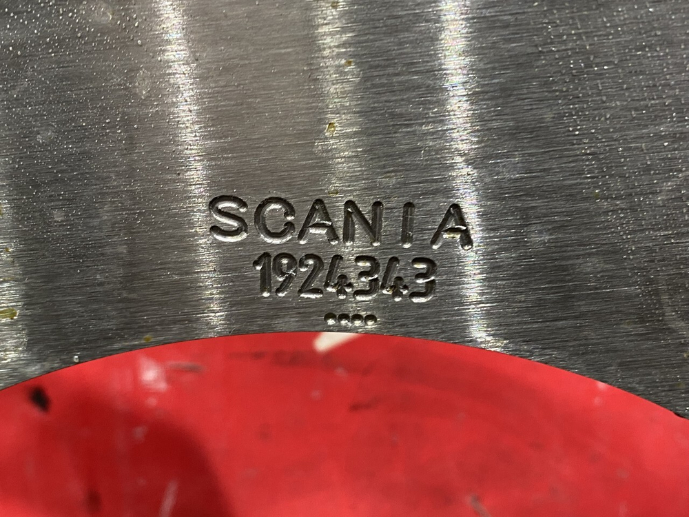 Плита двигателя 2017г