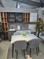 Стол обеденный из камня