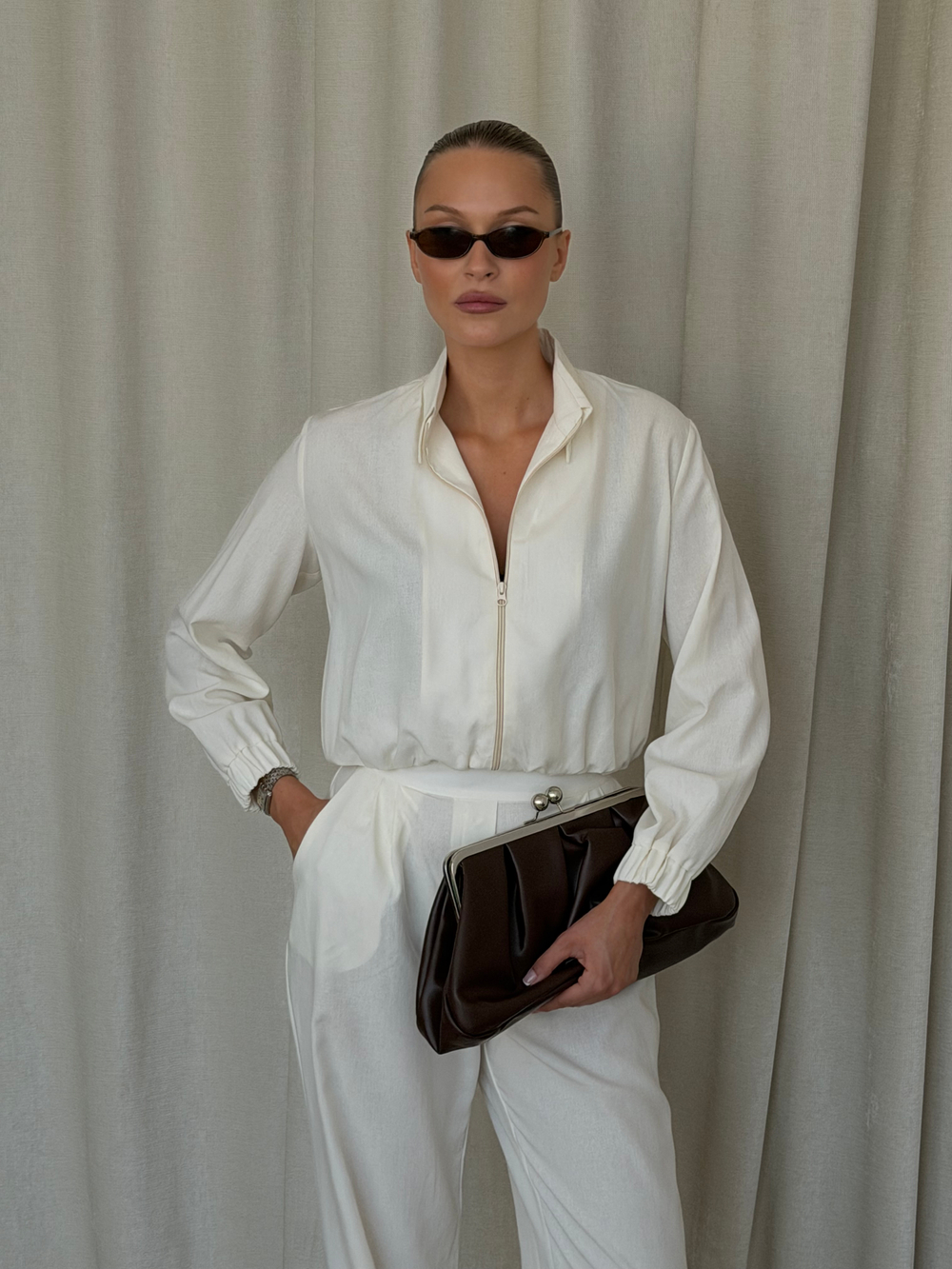 Бомбер LINEN beige