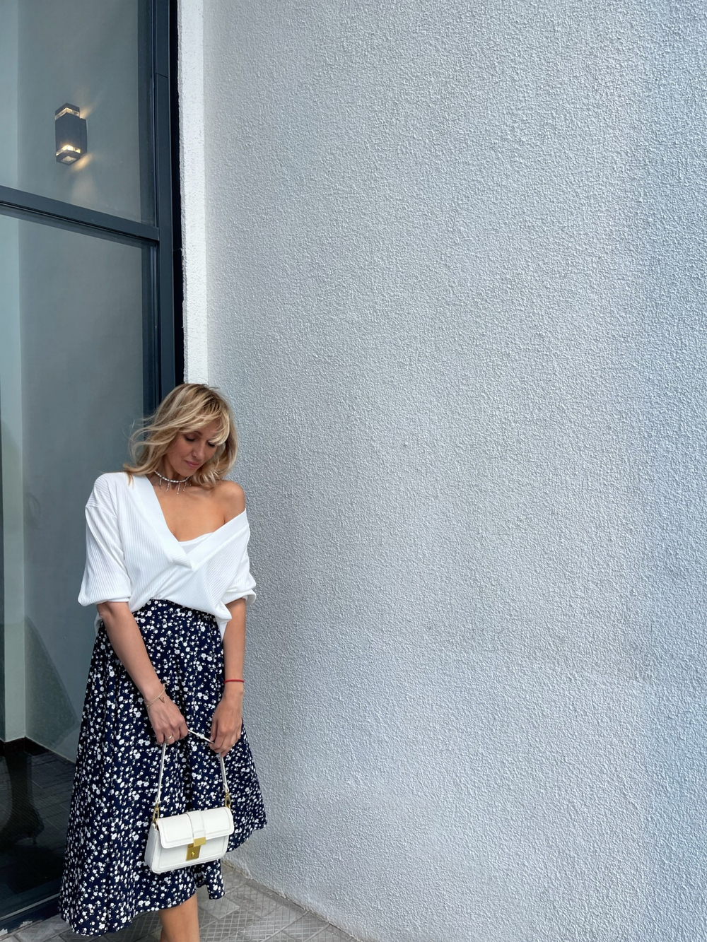 Юбка в темный цветок